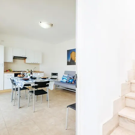 Libeccio Luxury בית נופש טורה לפילו