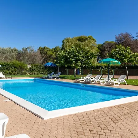 בית נופש Libeccio Luxury טורה לפילו